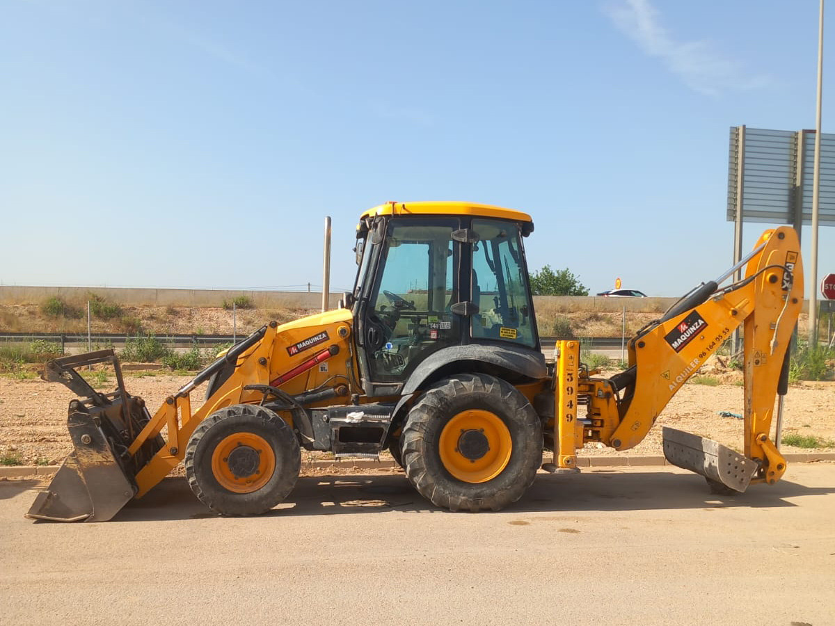 JCB 3CX-4T - Екскаватор-навантажувач: фото 1 JCB 3CX-4T - Екскаватор-навантажувач: фото 1