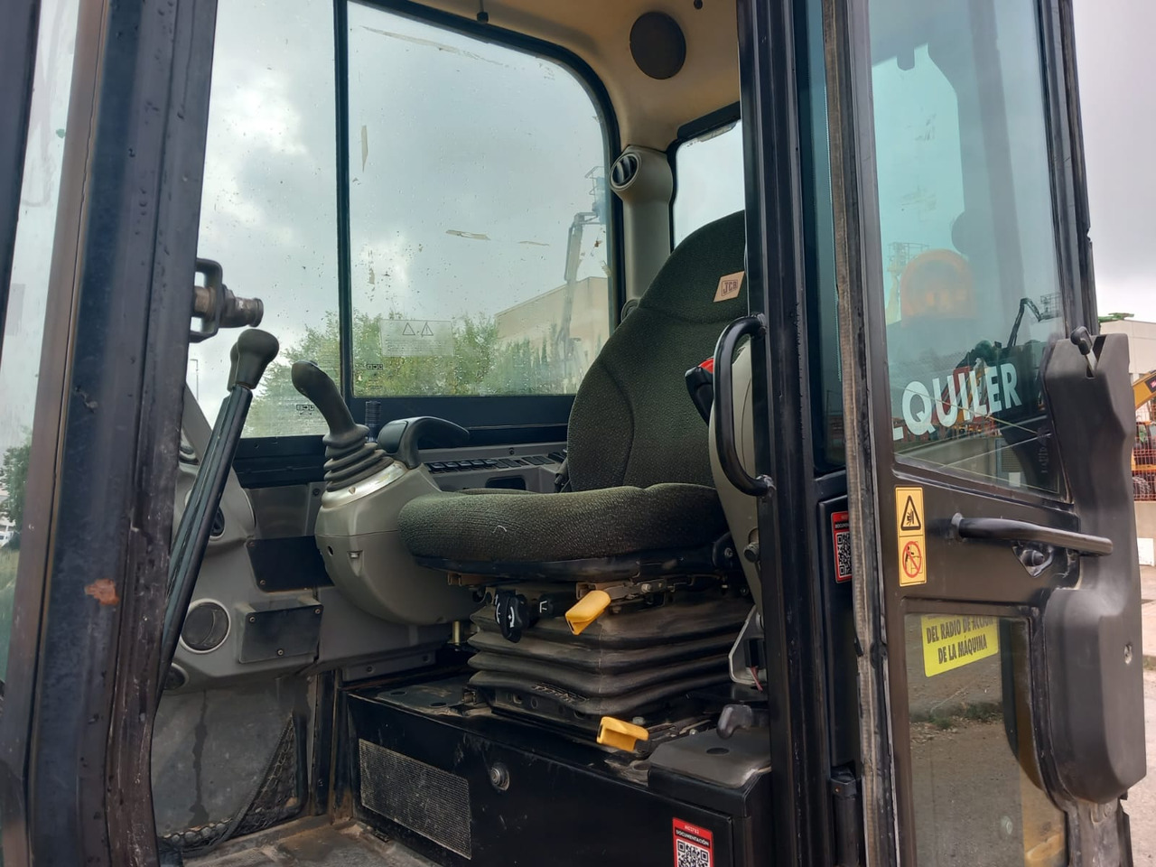 JCB 85Z - Міні-екскаватор: фото 4 JCB 85Z - Міні-екскаватор: фото 4