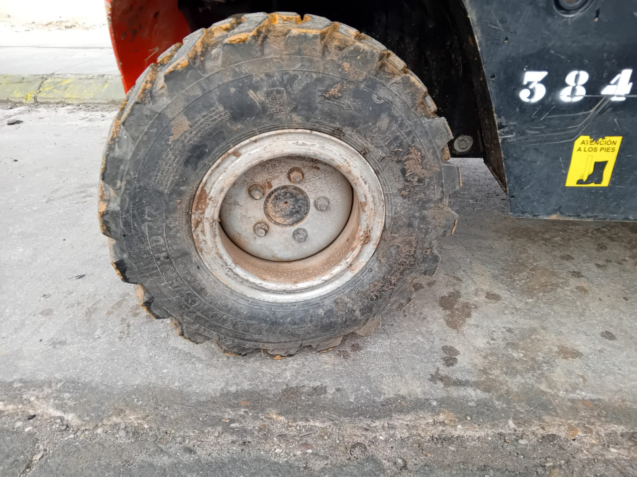 MANITOU MC18.4 D в лізинг MANITOU MC18.4 D: фото 13 MANITOU MC18.4 D в лізинг MANITOU MC18.4 D: фото 13