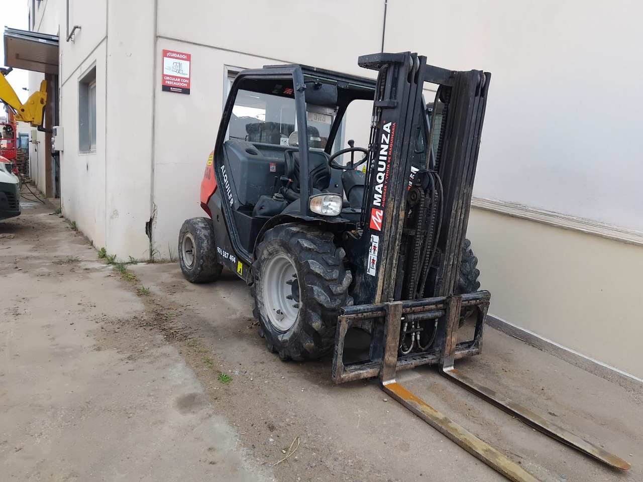 MANITOU MC18.4 D - Дизельний навантажувач: фото 3 MANITOU MC18.4 D - Дизельний навантажувач: фото 3