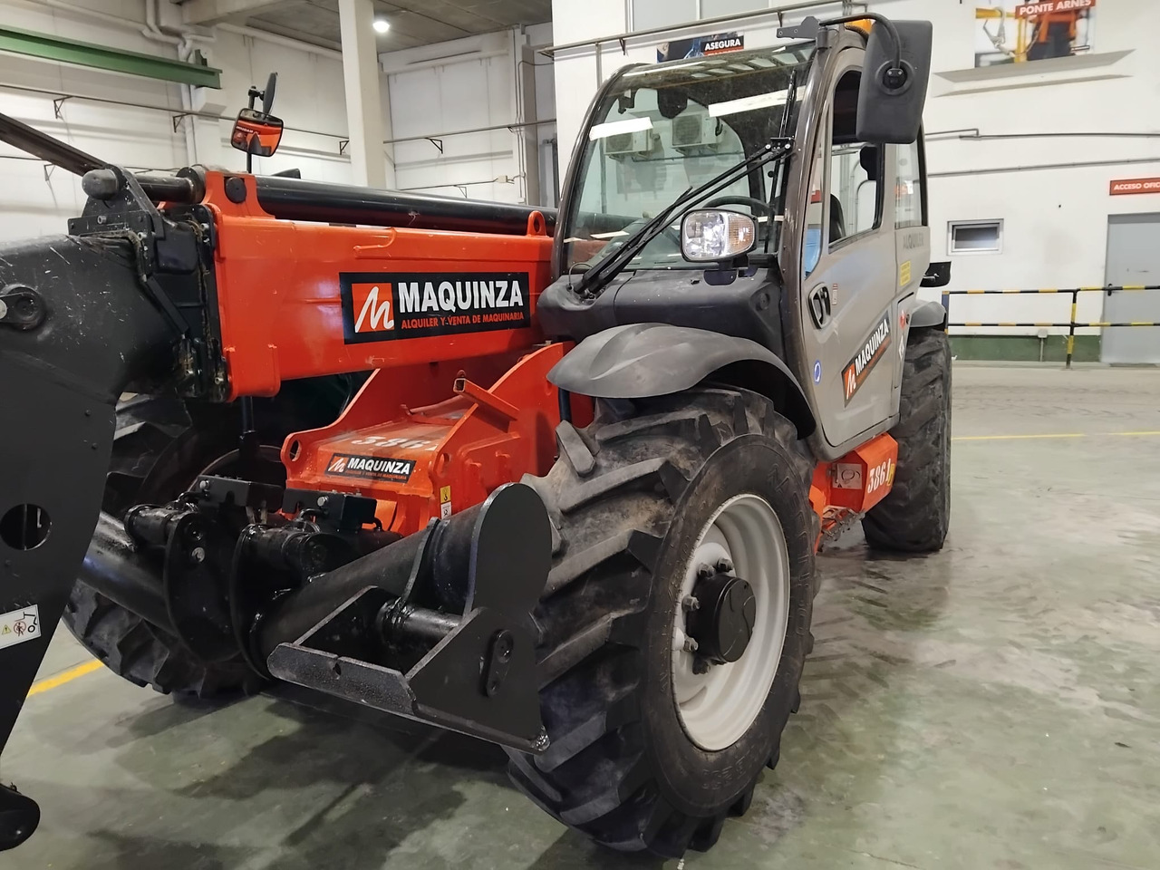 MANITOU MT1335 EASY - Навантажувач телескопічний: фото 3 MANITOU MT1335 EASY - Навантажувач телескопічний: фото 3