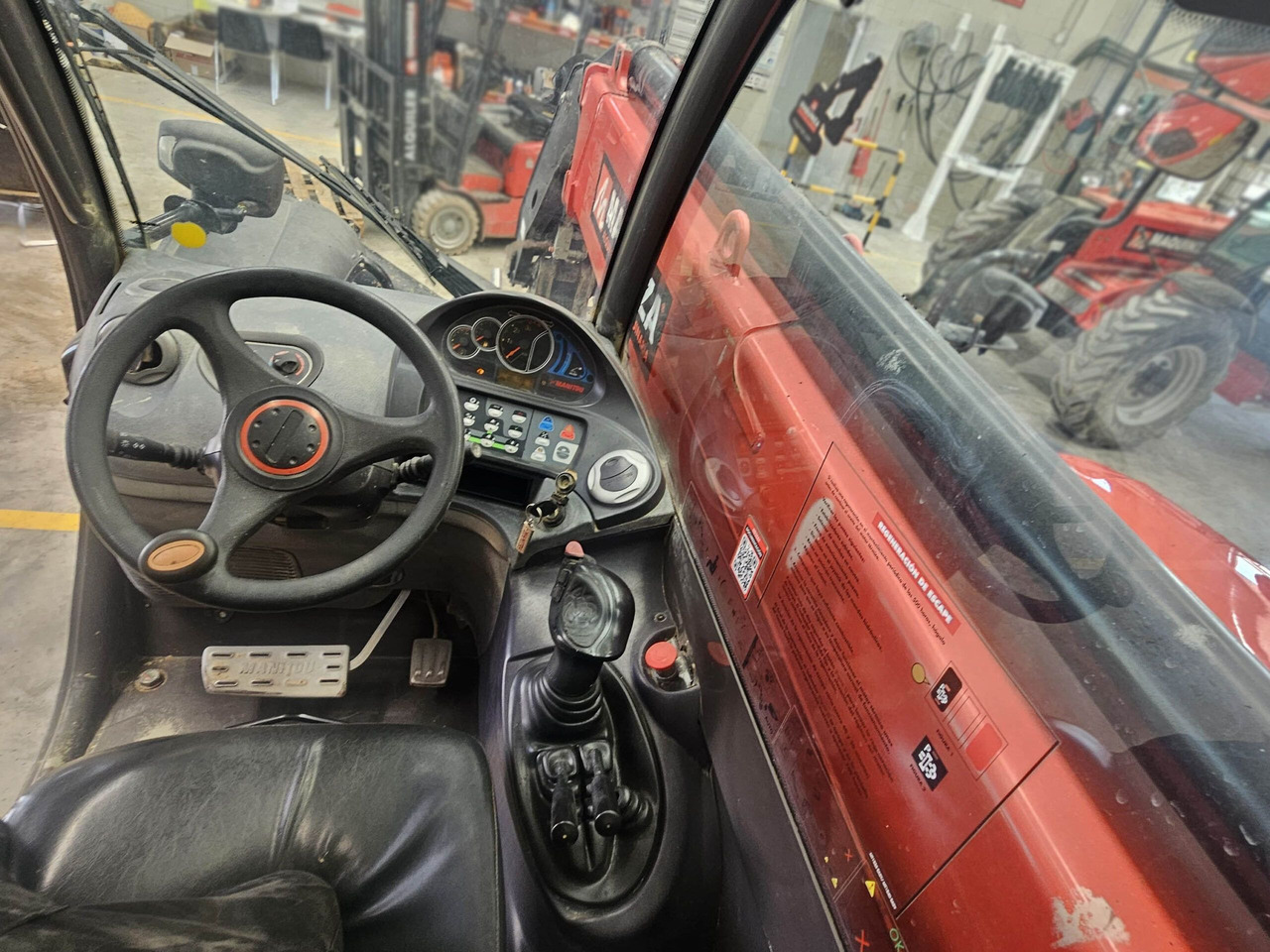 MANITOU MT1335 EASY - Навантажувач телескопічний: фото 5 MANITOU MT1335 EASY - Навантажувач телескопічний: фото 5