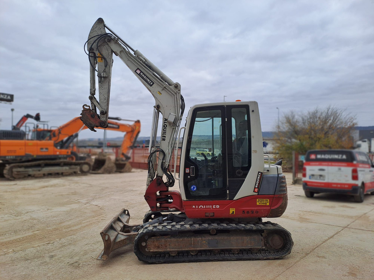 TAKEUCHI TB250 - Міні-екскаватор: фото 1 TAKEUCHI TB250 - Міні-екскаватор: фото 1