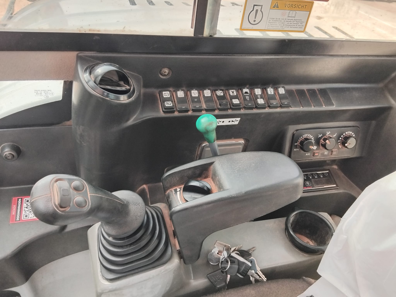 Міні-екскаватор TAKEUCHI TB290: фото 10 Міні-екскаватор TAKEUCHI TB290: фото 10