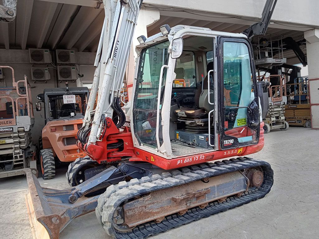 TAKEUCHI TB290 - Міні-екскаватор: фото 1 TAKEUCHI TB290 - Міні-екскаватор: фото 1