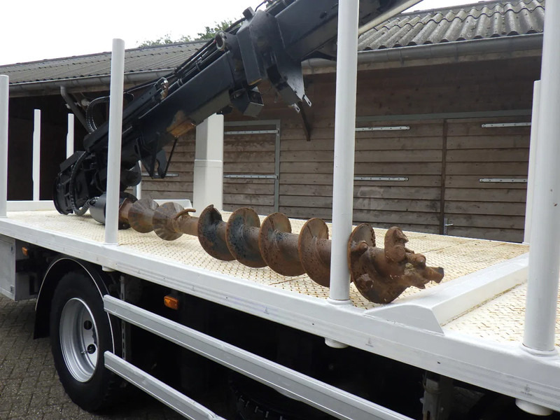 Iveco EuroCargo 140 140-250 / 6 cilinder / Manual /Bladgeveerd / Hiab X-HIDUO 158 Radiografisch / Drilling / Winch - Вантажівка з маніпулятором: фото 5 Iveco EuroCargo 140 140-250 / 6 cilinder / Manual /Bladgeveerd / Hiab X-HIDUO 158 Radiografisch / Drilling / Winch - Вантажівка з маніпулятором: фото 5