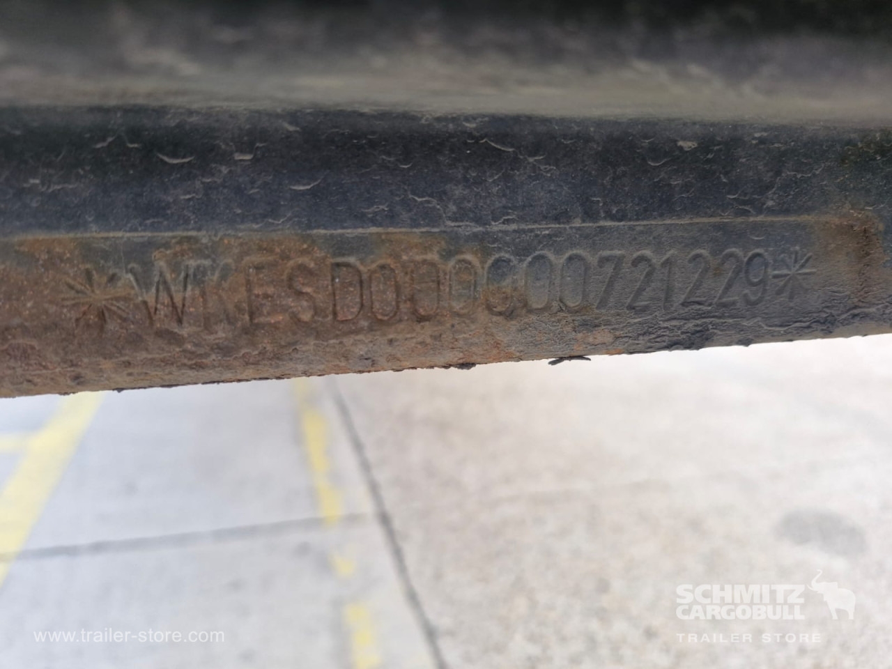 KRONE Curtainsider Mega - Тентований напівпричіп: фото 5 KRONE Curtainsider Mega - Тентований напівпричіп: фото 5