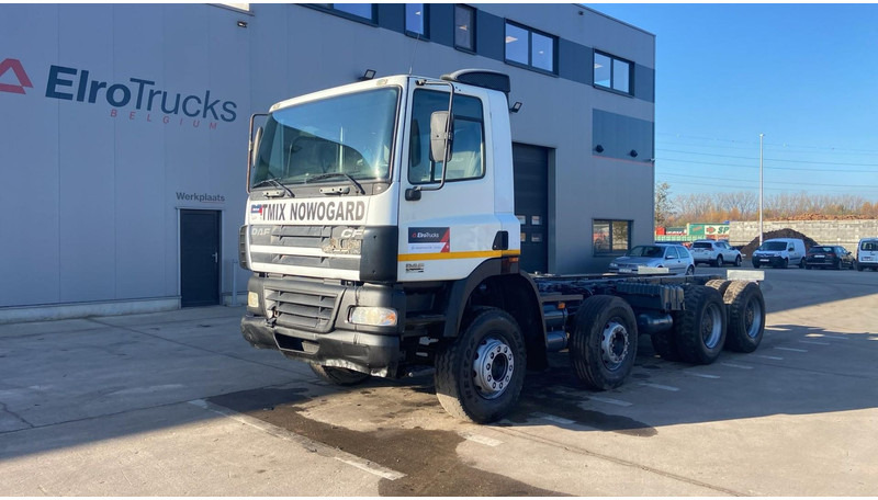 DAF CF 85.380 (EURO 3 / MANUAL GEARBOX / BOITE MANUELLE / BIG HUB / GRAND PONT / LAMES) - Вантажівка шасі: фото 1 DAF CF 85.380 (EURO 3 / MANUAL GEARBOX / BOITE MANUELLE / BIG HUB / GRAND PONT / LAMES) - Вантажівка шасі: фото 1