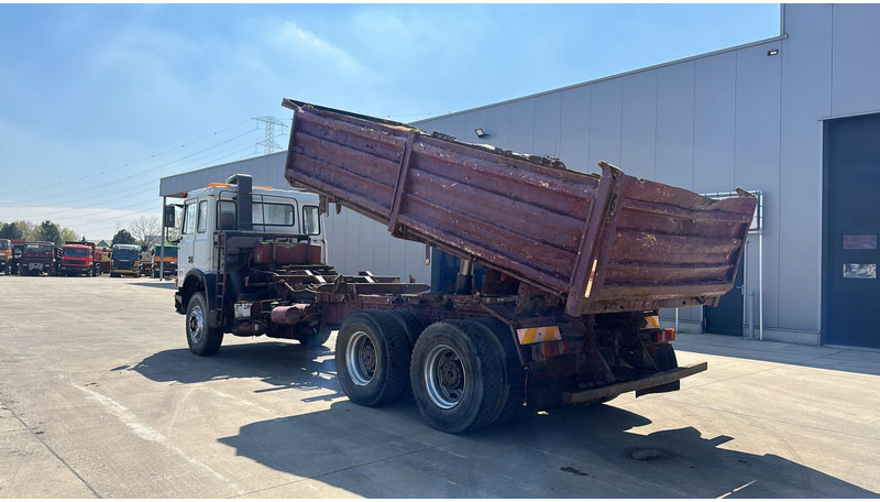 Самоскид вантажівка Iveco MAGIRUS 260 - 34 (LIVRAISON GRATUITE AU PORT D'ANVERS / POMPE MANUELLE): фото 8