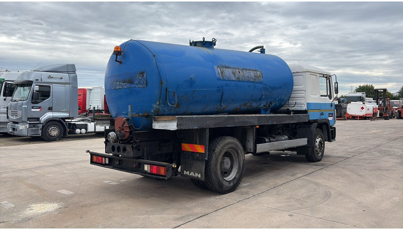 MAN 18.232 (MANUAL PUMP / POMPE MANUELLE / 11.000L) - Асенізатори: фото 5 MAN 18.232 (MANUAL PUMP / POMPE MANUELLE / 11.000L) - Асенізатори: фото 5