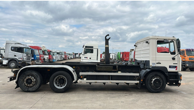 MAN 26.312 (6 CYLINDER / 6X2 / BELGIAN TRUCK IN GOOD CONDITION) - Вантажівка шасі: фото 4 MAN 26.312 (6 CYLINDER / 6X2 / BELGIAN TRUCK IN GOOD CONDITION) - Вантажівка шасі: фото 4