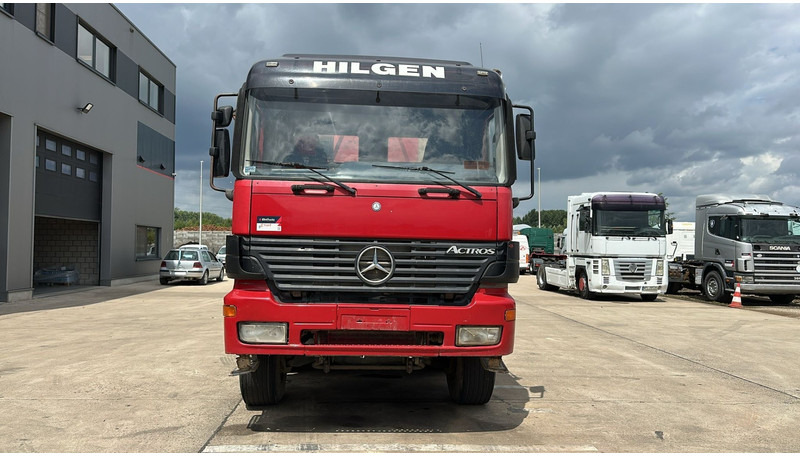 Mercedes-Benz Actros 4143 (8X6 / LAMES / EPS / V6 / GRAND PONT / BIG AXLE / 3 PEDALES) - Самоскид вантажівка: фото 2 Mercedes-Benz Actros 4143 (8X6 / LAMES / EPS / V6 / GRAND PONT / BIG AXLE / 3 PEDALES) - Самоскид вантажівка: фото 2