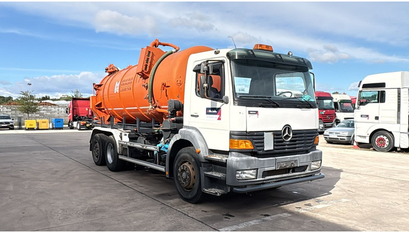 Mercedes-Benz Atego 2528 (14500L / LAMES DEVANT / 6X2 / BOITE MANUELLE) - Асенізатори: фото 3 Mercedes-Benz Atego 2528 (14500L / LAMES DEVANT / 6X2 / BOITE MANUELLE) - Асенізатори: фото 3