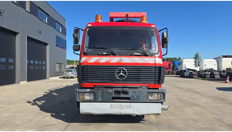 Mercedes-Benz SK 2435 (15.000 L / V8 AVEC 2X TURBO / BOITE MANUELLE / TRES BONNE ETAT / GRAND PONT) - Асенізатори: фото 2 Mercedes-Benz SK 2435 (15.000 L / V8 AVEC 2X TURBO / BOITE MANUELLE / TRES BONNE ETAT / GRAND PONT) - Асенізатори: фото 2