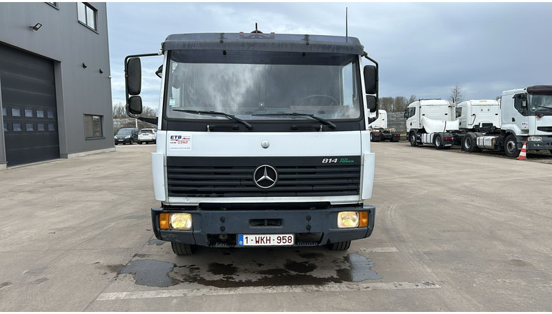 Mercedes-Benz SK 814 (BELGIAN TRUCK / HOOK / PERFECT CONDITION !!! / WITH CONTAINER / 363000 KM !!!! ) - Гаковий мультиліфт вантажівка: фото 3 Mercedes-Benz SK 814 (BELGIAN TRUCK / HOOK / PERFECT CONDITION !!! / WITH CONTAINER / 363000 KM !!!! ) - Гаковий мультиліфт вантажівка: фото 3