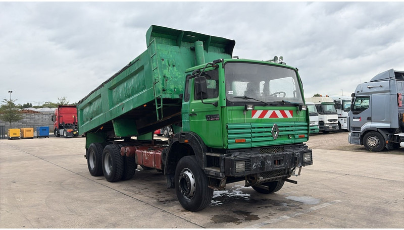 Renault G 300 MAXTER (GRAND PONT / POMPE MANUELLE / 6X4) - Самоскид вантажівка: фото 3 Renault G 300 MAXTER (GRAND PONT / POMPE MANUELLE / 6X4) - Самоскид вантажівка: фото 3