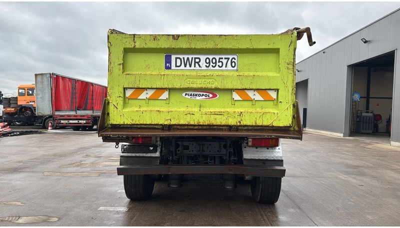 Renault KERAX 420 (10X4 / 43 TONNES !! / LAMES / GRAND PONT / STEEL SUSP. / MANUAL GEARBOX / BOITE MANUELLE) - Самоскид вантажівка: фото 5 Renault KERAX 420 (10X4 / 43 TONNES !! / LAMES / GRAND PONT / STEEL SUSP. / MANUAL GEARBOX / BOITE MANUELLE) - Самоскид вантажівка: фото 5