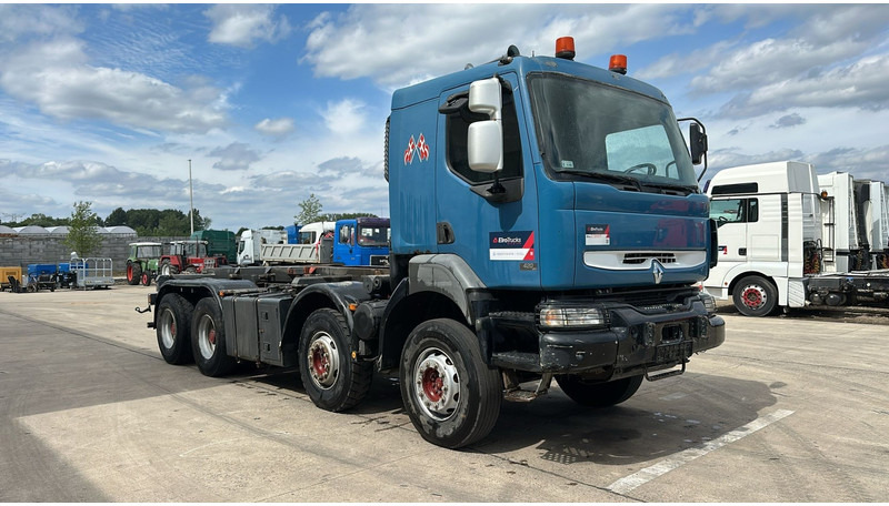 Renault KERAX 420 (8X4 / GRAND PONT / LAMES / BOITE MANUELLE / BONNE ETAT) - Вантажівка шасі: фото 3 Renault KERAX 420 (8X4 / GRAND PONT / LAMES / BOITE MANUELLE / BONNE ETAT) - Вантажівка шасі: фото 3