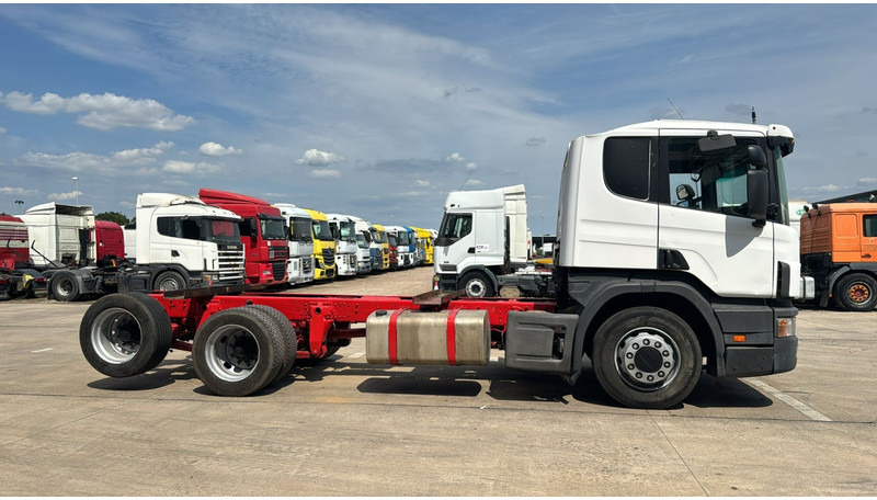 Scania 124 - 400 (MANUAL GEARBOX / MANUAL PUMP / 6X2) - Вантажівка шасі: фото 5 Scania 124 - 400 (MANUAL GEARBOX / MANUAL PUMP / 6X2) - Вантажівка шасі: фото 5