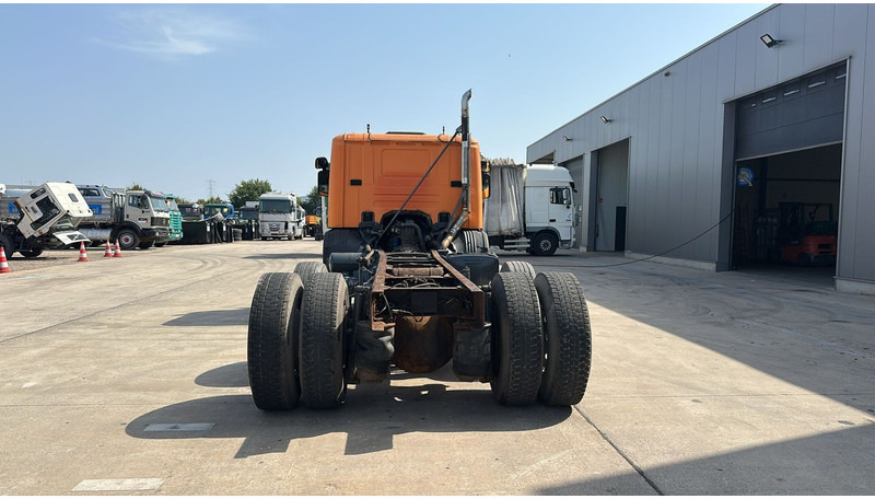 Scania 94 G (MANUAL PUMP / POMPE MANUELLE / BOITE MANUELLE / MANUAL GEARBOX) - Вантажівка шасі: фото 5 Scania 94 G (MANUAL PUMP / POMPE MANUELLE / BOITE MANUELLE / MANUAL GEARBOX) - Вантажівка шасі: фото 5