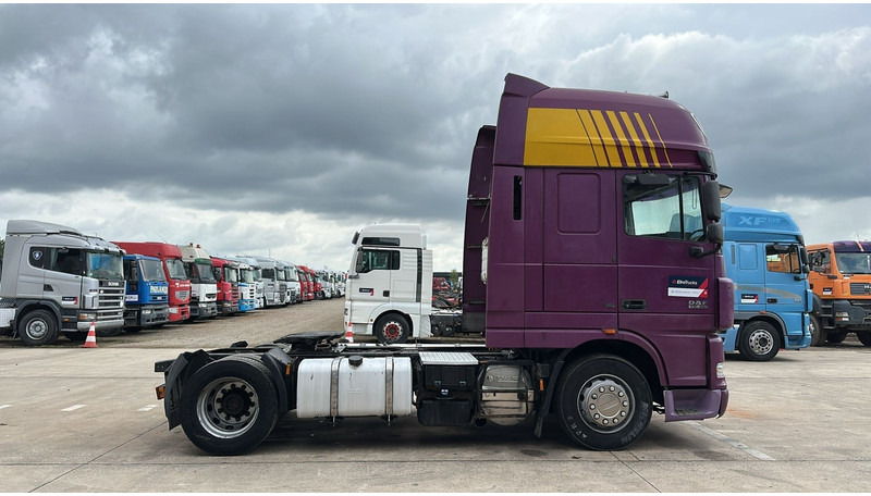 DAF XF 105.460 (BOITE MANUELLE / MANUAL GEARBOX / GOOD CONDITON) - Тягач: фото 4 DAF XF 105.460 (BOITE MANUELLE / MANUAL GEARBOX / GOOD CONDITON) - Тягач: фото 4