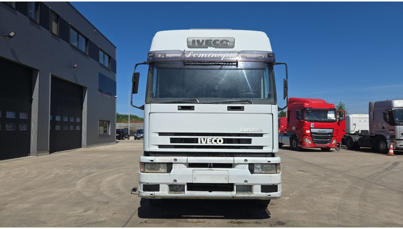Iveco Eurotech 440 E 42 (MANUAL PUMP / ZF GEARBOX / GOOD CONDITION / POMPE MANUELLE) - Тягач: фото 3 Iveco Eurotech 440 E 42 (MANUAL PUMP / ZF GEARBOX / GOOD CONDITION / POMPE MANUELLE) - Тягач: фото 3