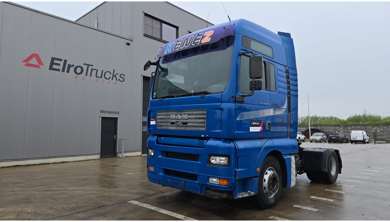 MAN TGA 18.410 (864.000 KM / MANUAL PUMP / MANUAL GEARBOX / RETARDER / POMPE MANUELLE) - Тягач: фото 1 MAN TGA 18.410 (864.000 KM / MANUAL PUMP / MANUAL GEARBOX / RETARDER / POMPE MANUELLE) - Тягач: фото 1