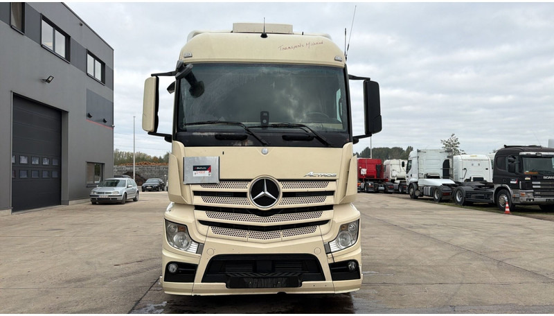 Mercedes-Benz Actros 1845 (PERFECT CONDITION / EURO 5) - Тягач: фото 3 Mercedes-Benz Actros 1845 (PERFECT CONDITION / EURO 5) - Тягач: фото 3
