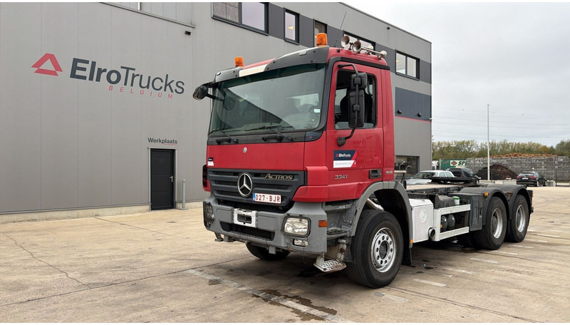 Mercedes-Benz Actros 3341 (EPS / CAMION BELGE !! / SUPS. LAMES / 33 TONNES / 3 PEDALES / MP2 / TRACTEUR ORIGINAL !! / V6 / MP2) - Тягач: фото 1 Mercedes-Benz Actros 3341 (EPS / CAMION BELGE !! / SUPS. LAMES / 33 TONNES / 3 PEDALES / MP2 / TRACTEUR ORIGINAL !! / V6 / MP2) - Тягач: фото 1