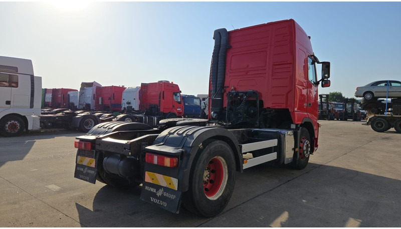 Volvo FH 420 (CLEAN TRUCK / GOOD CONDITION / CHASSIS GOOD) - Тягач: фото 4 Volvo FH 420 (CLEAN TRUCK / GOOD CONDITION / CHASSIS GOOD) - Тягач: фото 4