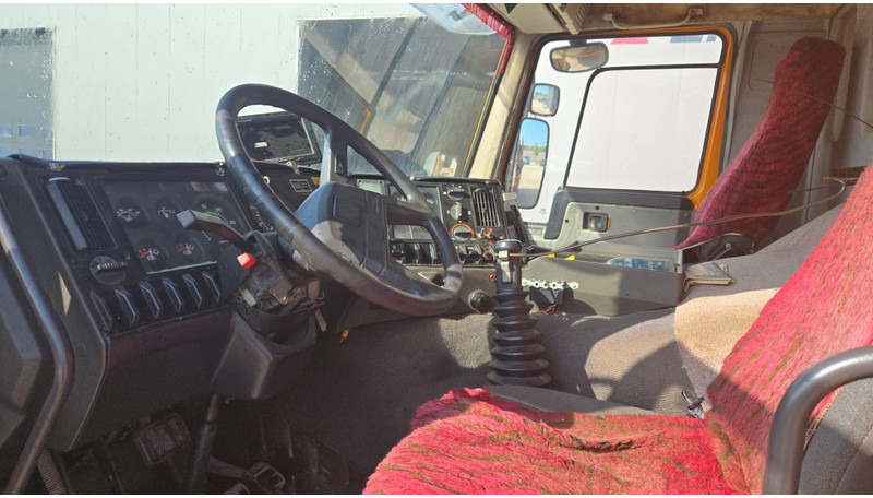 Volvo FL 10 - 320 (10500L + 1500L / 10 TYRES FULL STEEL / HIGH PRESSURE + VACUUM / POMPE MANUELLE / MANUAL PUMP) в лізинг Volvo FL 10 - 320 (10500L + 1500L / 10 TYRES FULL STEEL / HIGH PRESSURE + VACUUM / POMPE MANUELLE / MANUAL PUMP): фото 14