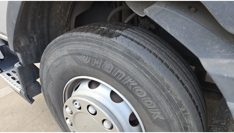 Тентована вантажівка Volvo FM 400 (BELGIAN TRUCK / TECHNICAL TOP CONDITION !! / 6X2 / LIFT / EURO 5): фото 10