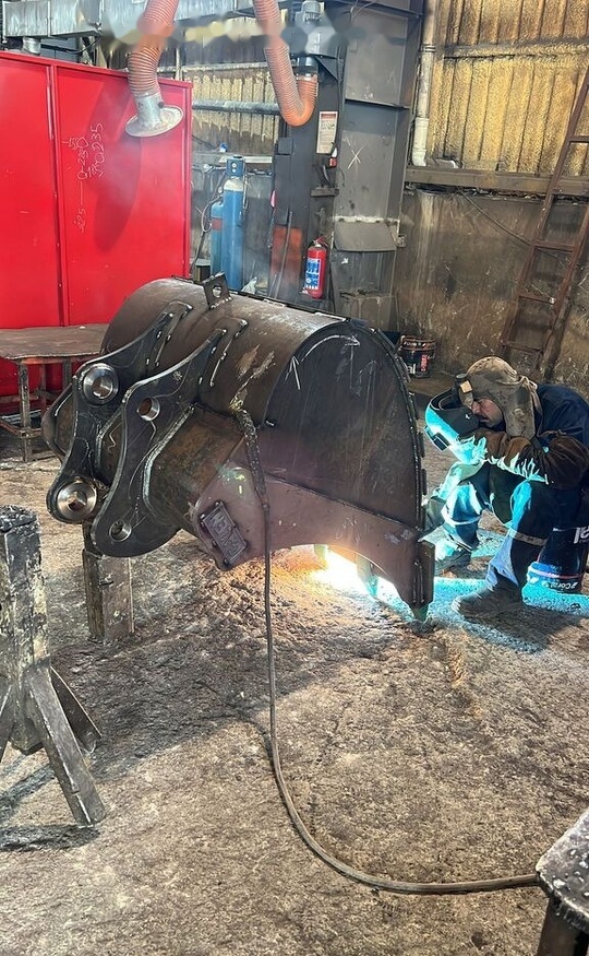 JCB 150X Bucket - Ківш екскаватора: фото 1 JCB 150X Bucket - Ківш екскаватора: фото 1