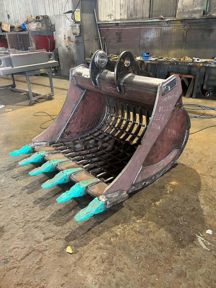 Volvo EC220 Skeleton Bucket - Cортувальний ківш: фото 1 Volvo EC220 Skeleton Bucket - Cортувальний ківш: фото 1