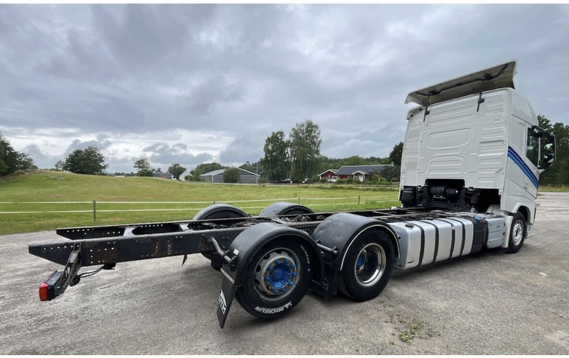 Volvo FH500 - Вантажівка шасі: фото 3 Volvo FH500 - Вантажівка шасі: фото 3