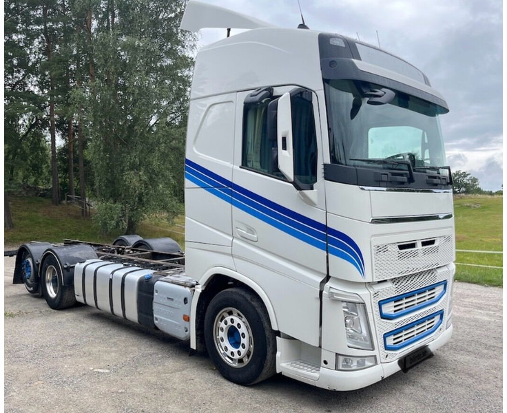 Volvo FH500 - Вантажівка шасі: фото 2 Volvo FH500 - Вантажівка шасі: фото 2