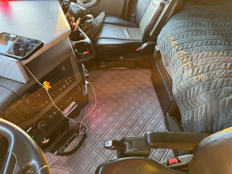 Volvo FH540 - Вантажівка шасі: фото 5 Volvo FH540 - Вантажівка шасі: фото 5