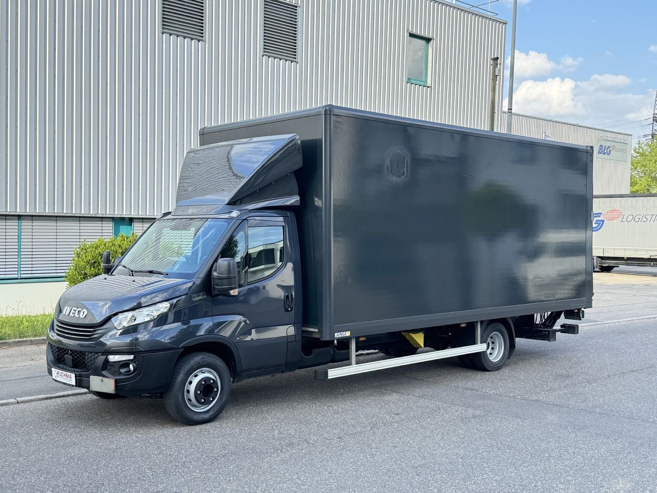 Iveco Daily 72c180 Hi-Matic Koffer LBW Luftgef. Klima - Фургон з закритим кузовом: фото 3 Iveco Daily 72c180 Hi-Matic Koffer LBW Luftgef. Klima - Фургон з закритим кузовом: фото 3