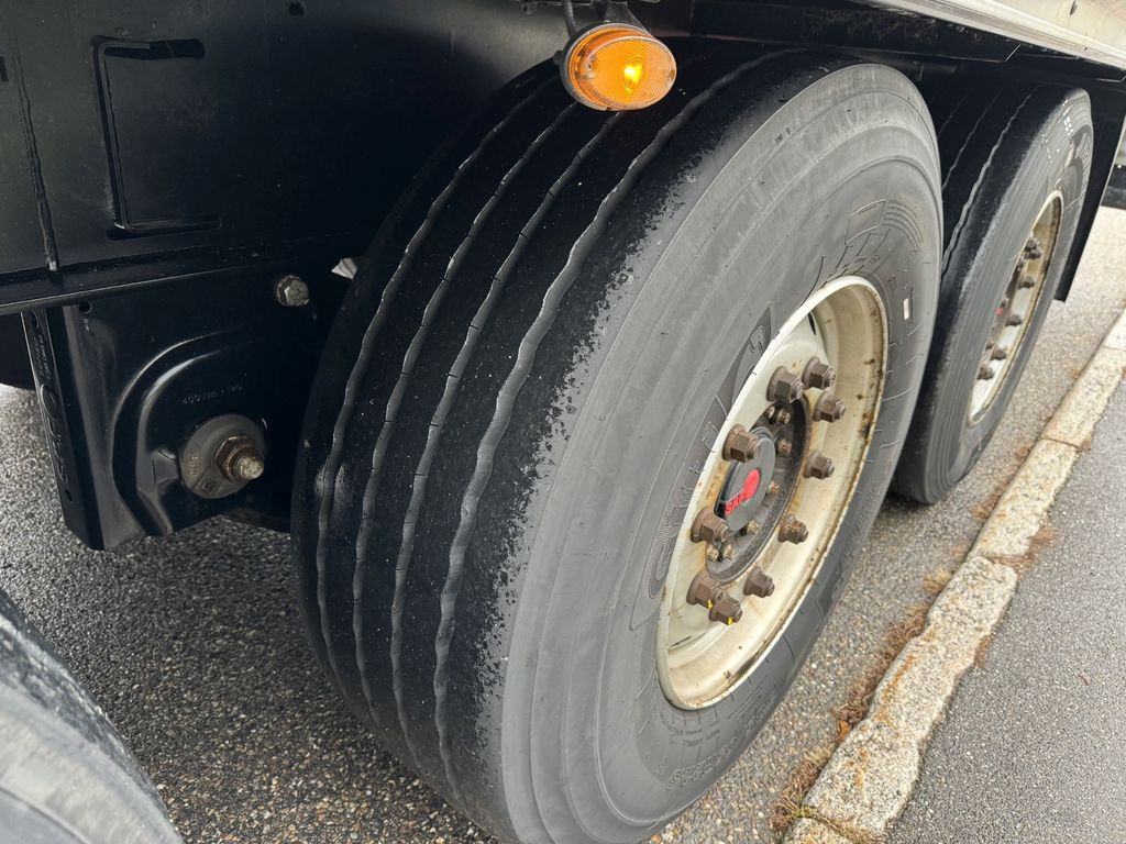 Закритий кузов напівпричіп Kögel SKH24 Iso-Koffer PurFerro SAF Achsen Sehr gut Kögel SKH24 Iso-Koffer PurFerro SAF Achsen Sehr gut: фото 17