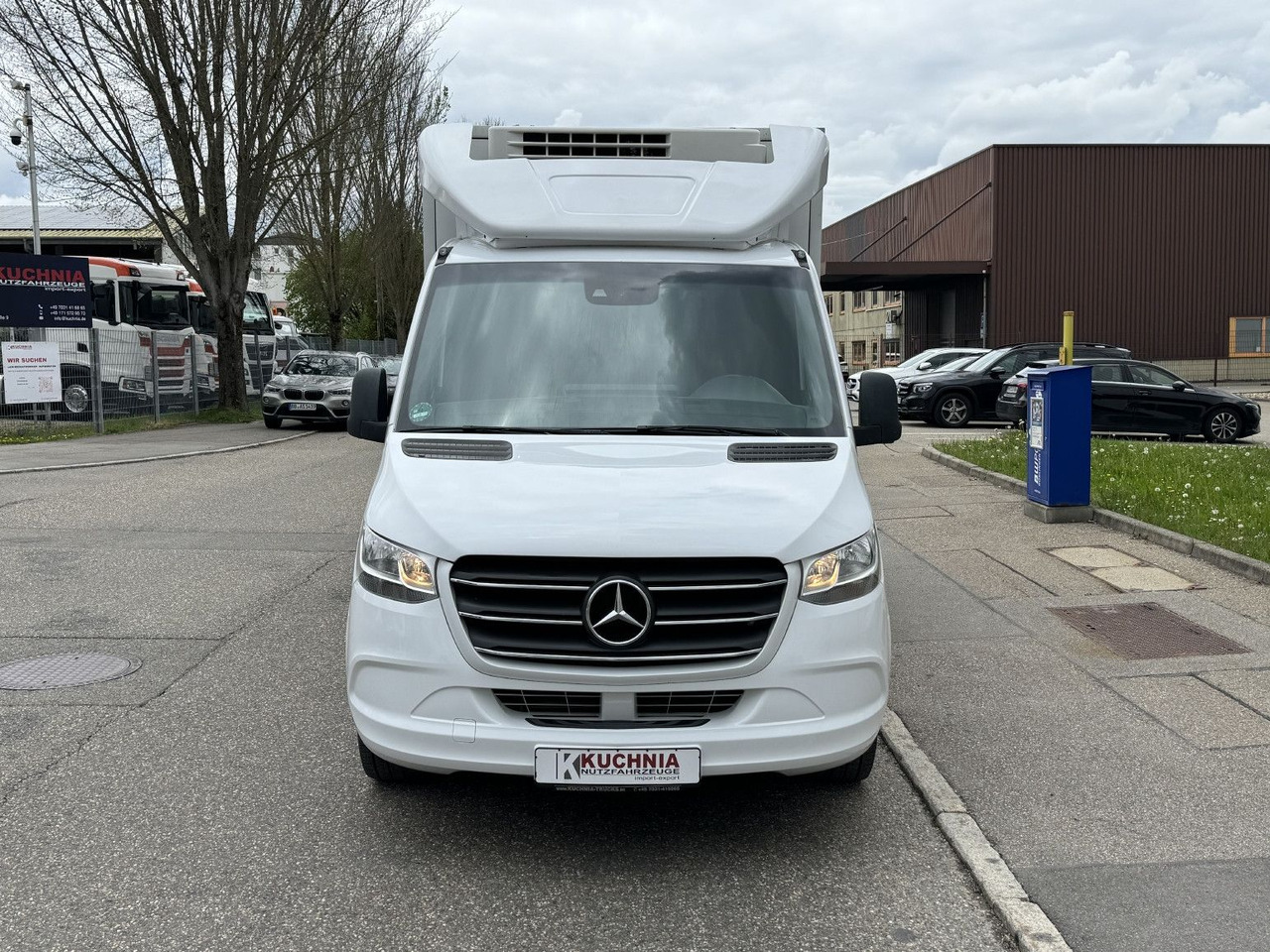 Mercedes-Benz Sprinter 316 Tiefkühl 3,3m TK V-500 MAX Luftgef. - Фургон-рефрижератор: фото 2 Mercedes-Benz Sprinter 316 Tiefkühl 3,3m TK V-500 MAX Luftgef. - Фургон-рефрижератор: фото 2