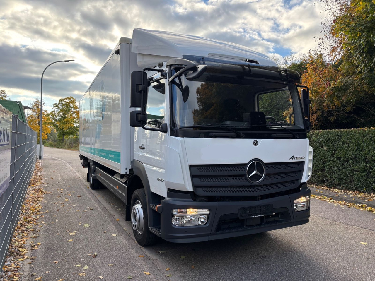 Mercedes-Benz Atego III 1227L, Euro-6, 2xAHK, Klima, Abbiegeas - Вантажівка з закритим кузовом: фото 3 Mercedes-Benz Atego III 1227L, Euro-6, 2xAHK, Klima, Abbiegeas - Вантажівка з закритим кузовом: фото 3