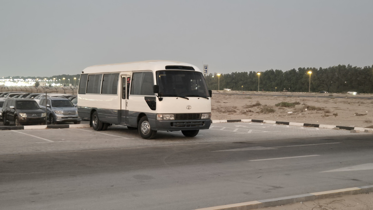 Toyota Coaster ... Nos bus -Originaires TOYOTA ...pas Chinois... T04 - Мікроавтобус, Пасажирський фургон: фото 1 Toyota Coaster ... Nos bus -Originaires TOYOTA ...pas Chinois... T04 - Мікроавтобус, Пасажирський фургон: фото 1