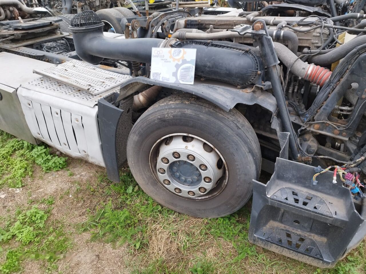 Mercedes-Benz Actros OM471 Mercedes-Benz Actros truck - Рама/ Шасі в категорії Вантажівки: фото 4 Mercedes-Benz Actros OM471 Mercedes-Benz Actros truck - Рама/ Шасі в категорії Вантажівки: фото 4