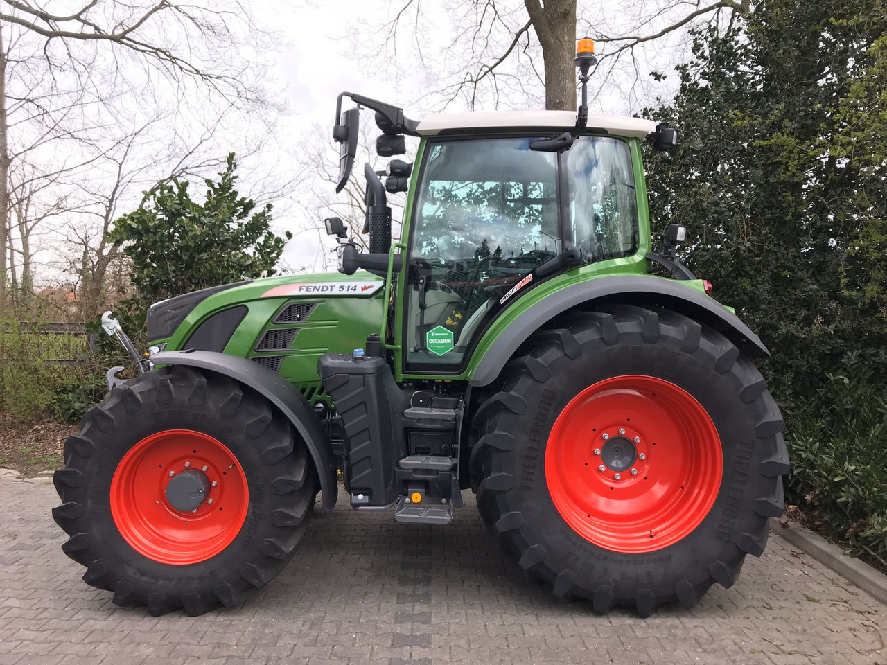 FENDT 514 Vario S4 ProfiPlus - Трактор: фото 2 FENDT 514 Vario S4 ProfiPlus - Трактор: фото 2