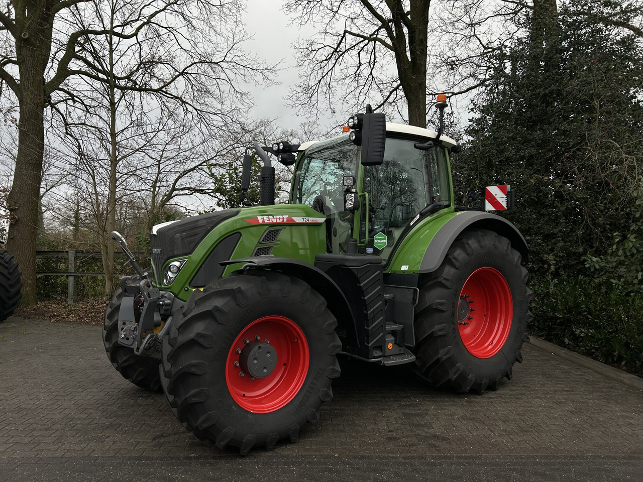 Fendt 724 Vario Gen6 ProfiPlus setting 2 - Трактор: фото 1 Fendt 724 Vario Gen6 ProfiPlus setting 2 - Трактор: фото 1