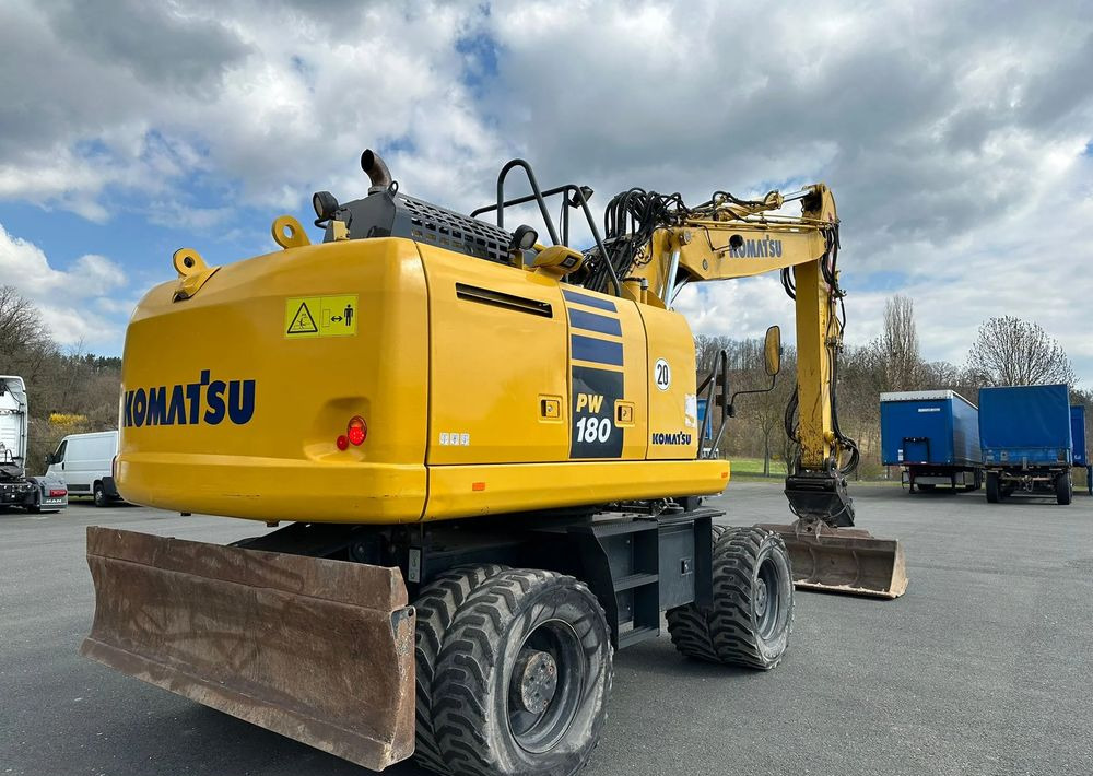 Komatsu PW 180-10, 2017 ROK, 6000 MTH, OIL QUICK - Колісний екскаватор: фото 2 Komatsu PW 180-10, 2017 ROK, 6000 MTH, OIL QUICK - Колісний екскаватор: фото 2