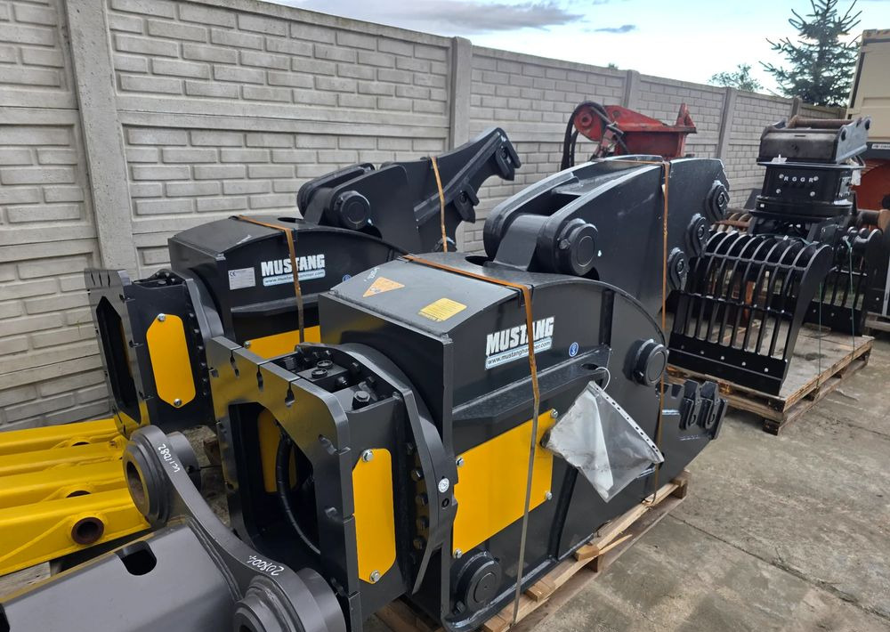 Inny Nowe szczęki kruszące MUSTANG HAMMER RH 20, 1800 KG - Навісне обладнання в категорії Будівельна техніка: фото 5 Inny Nowe szczęki kruszące MUSTANG HAMMER RH 20, 1800 KG - Навісне обладнання в категорії Будівельна техніка: фото 5