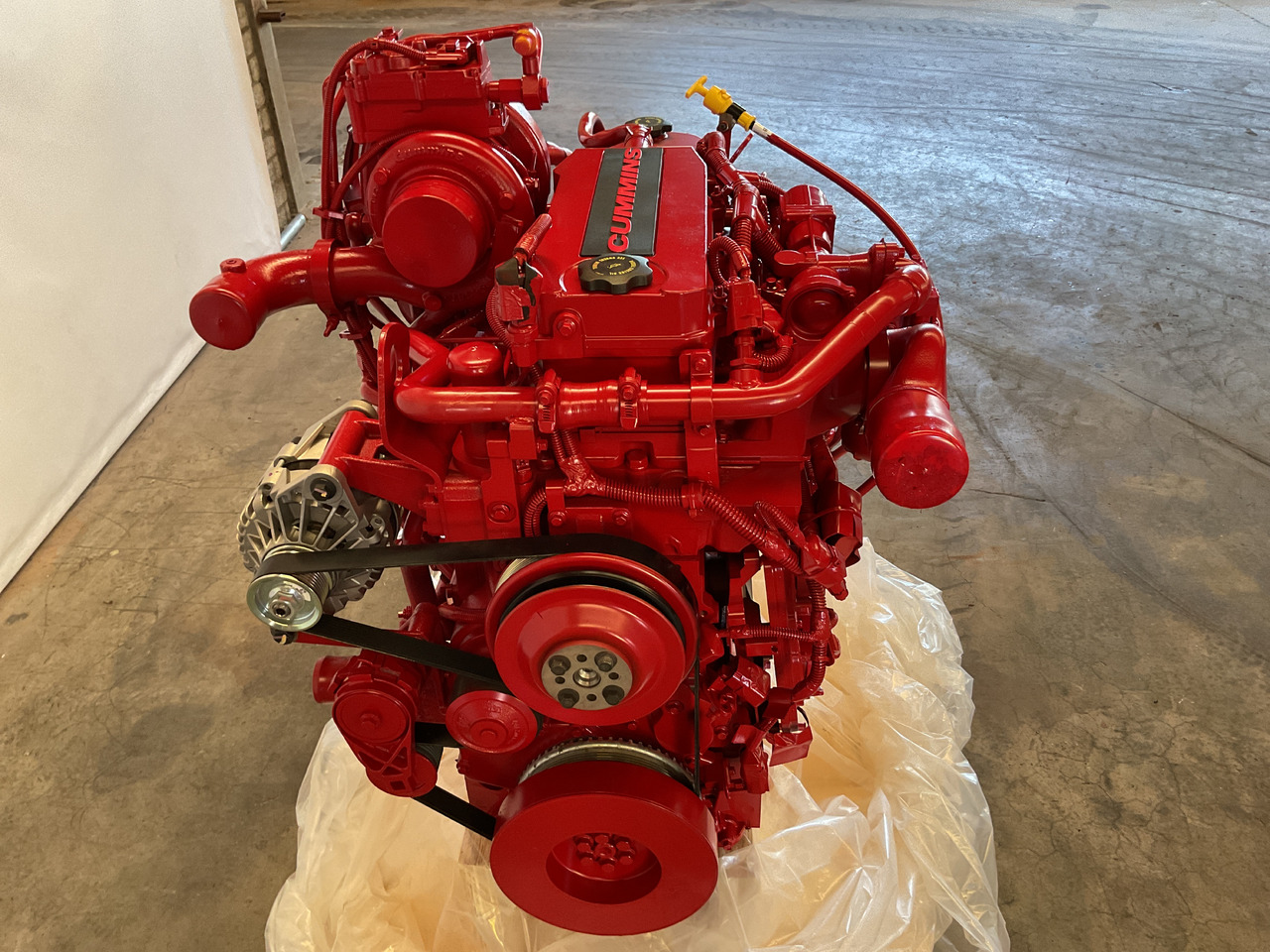 Cummins QSB6.7 Tier 4 (2) - Двигун: фото 3 Cummins QSB6.7 Tier 4 (2) - Двигун: фото 3