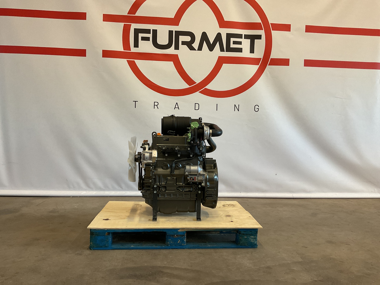 Yanmar 4TNV84T - Двигун: фото 1 Yanmar 4TNV84T - Двигун: фото 1