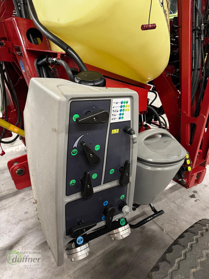 Hardi Mega 12 1200 Smart ISOBUS - Обприскувач причіпний: фото 5 Hardi Mega 12 1200 Smart ISOBUS - Обприскувач причіпний: фото 5